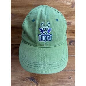 Vintage Milwaukee Bucks Reebok Strapback Youth‎ 8-20 Hat Y2K Purple Green